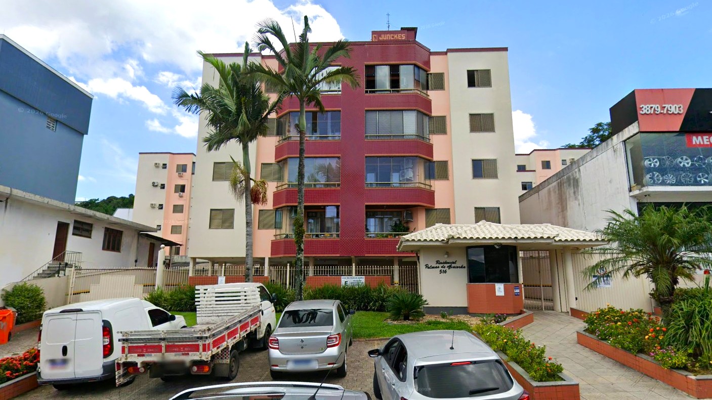 Apartamento com 111m² com 2 vagas - Trintade - Florianópolis, SC