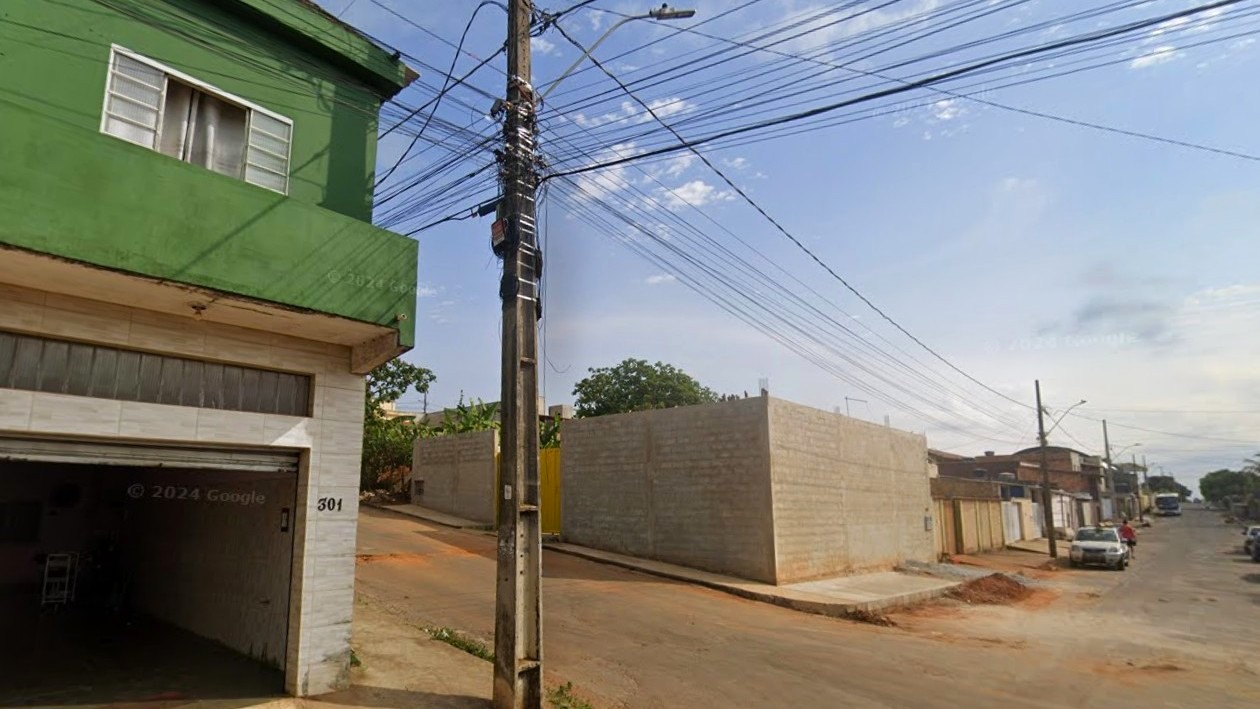 Terreno no Vale dos Araçás 3ª Secção (foto 2 de 3)