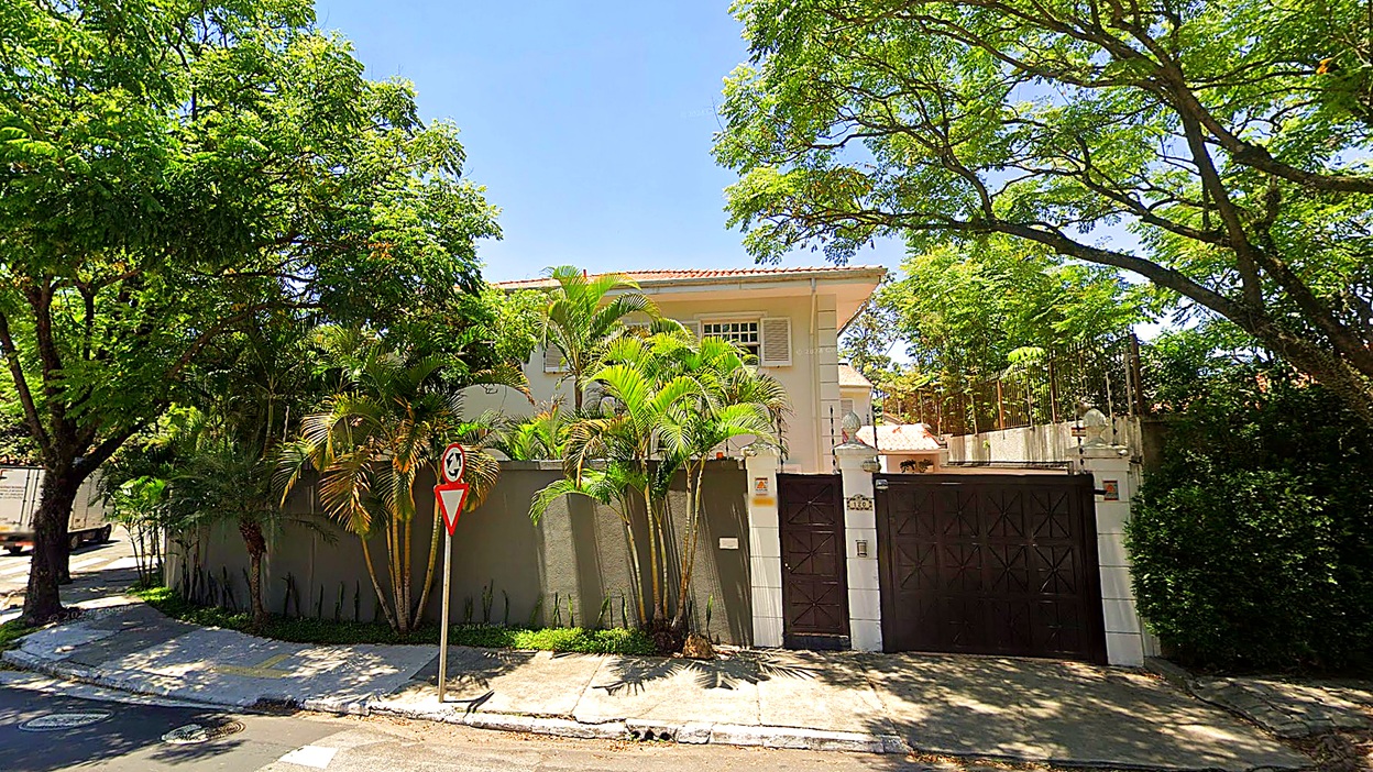 Imagem do imóvel Casa na Vila Madalena em São Paulo com 324m² de construção.