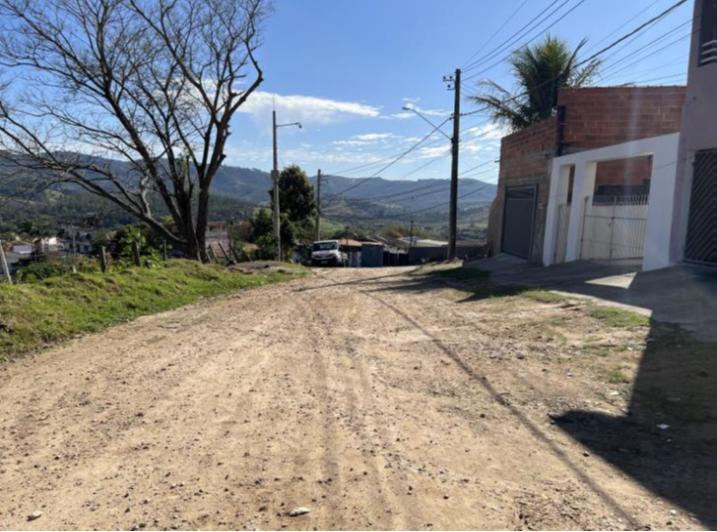 Casa com 3 quartos no Jardim Brasil (foto 8 de 9)